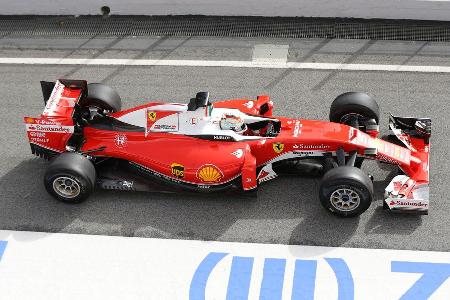 Sebastian Vettel - Ferrari - Formel 1-Test - Barcelona - 22. Februar 2016
