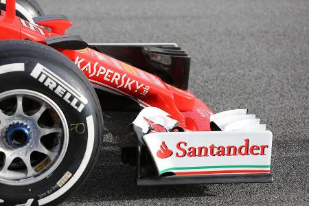 Sebastian Vettel - Ferrari - Formel 1-Test - Barcelona - 22. Februar 2016