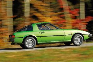 Mazda RX-7, Seitenansicht