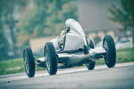 Mercedes-Benz W25, Silberpfeil, Heckansicht