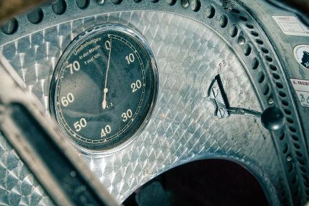 Mercedes-Benz W25, Silberpfeil, Drehzahlmesser