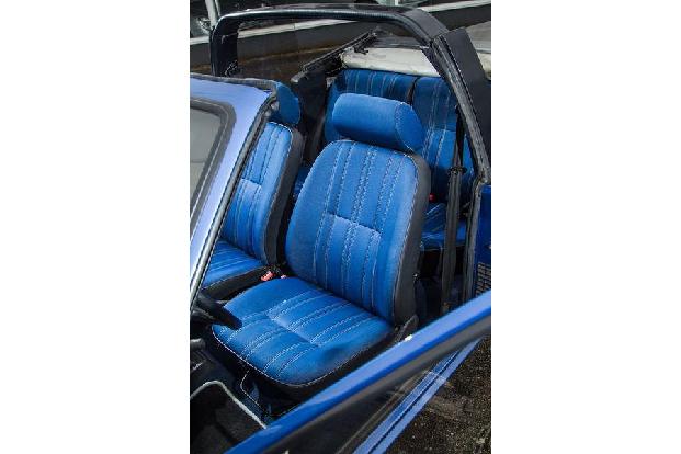 Peugeot 205 Cabriolet CJ, Fahrersicht