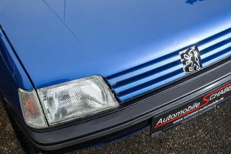 Peugeot 205 Cabriolet CJ, Frontscheinwerfer