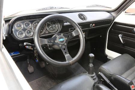Ford Escort RS 2000, Cockpit