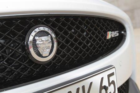Jaguar XKR-S, Kühlergrill