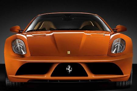 Die strömungsoptimierte Frontpartie wird durch den vergrößerten zentralen Kühllufteinlass verändert.