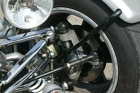 Ein voll ausgestatteter D8 Widetrack schlägt mit 69800 Euro zu Buche.