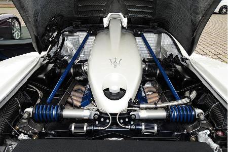 Der Motor hat keinen geringen Anteil am Erfolg, verglichen mit den übrigen Fahrzeugen ist er aber alles andere als übermotor...