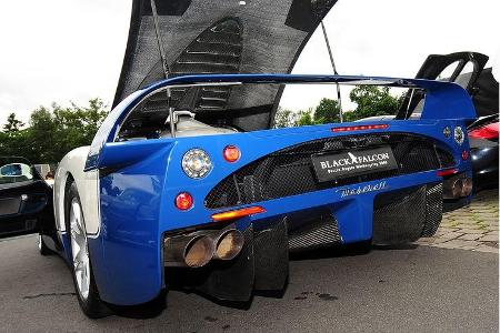 Querbeschleunigungswerte jenseits von 1,6g waren keine Seltenheit. Zum anderen wurde beim MC12 auf das elektronische Dämpfer...