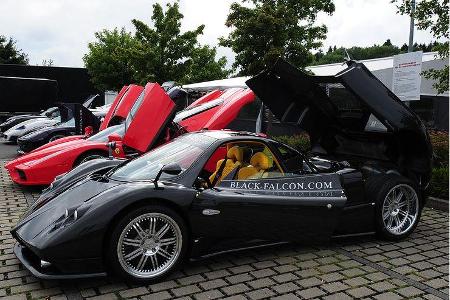 Der Zonda F, übrigens hier in der Clubsport-Variante, ist auch eine Hommage an den fünfmaligen Formel 1-Weltmeister Juan Man...