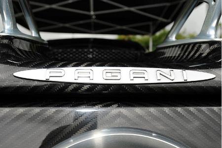 Wohlgemerkt, der Pagani Zonda F wurde so nie für den Renneinsatz konzipiert.