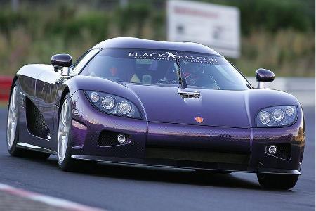 Der zugleich mit Abstand stärkste Teilnehmer hört auf den Namen Koenigsegg CCX.