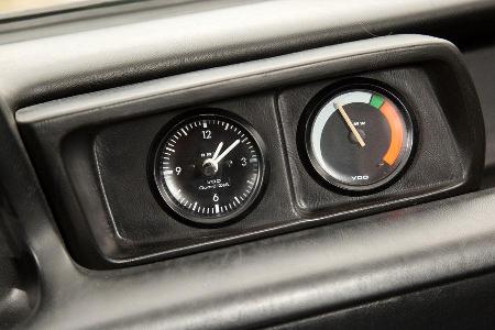 BMW 2002 turbo, Anzeigeninstrumente