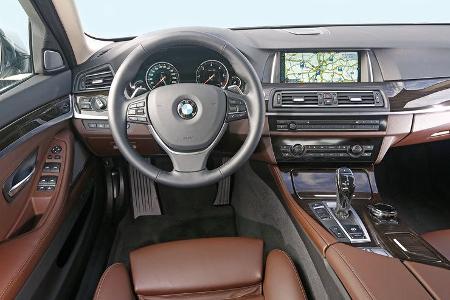 BMW 530d, Cockpit