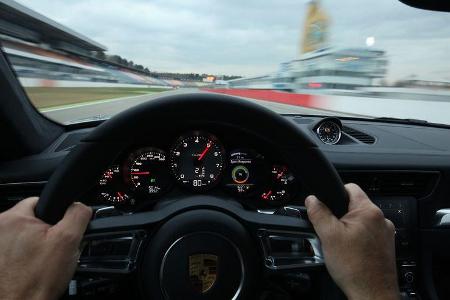 Porsche 911 Carrera S, Mercedes-AMG GT, Impression