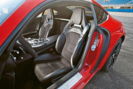 Mercedes-AMG GT, Fahrersitz