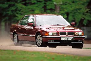 BMW 740i (E38), Frontansicht