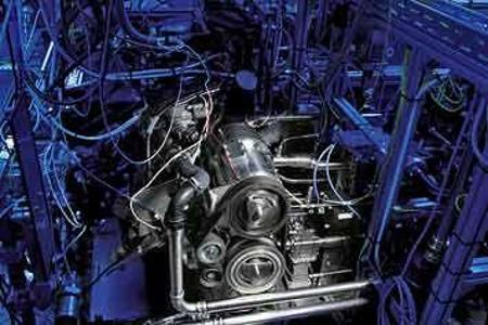 Ab 2012 wurde er daher von dem neuen ActiveHybrid 7 mit 354 PS-Reihensechszylinder und 54 PS-E-Motor ersetzt, der auf einen ...