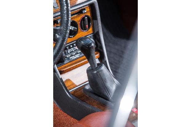 Mercedes-Benz 230 CE, Schalthebel