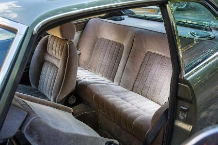 Peugeot 504 TI Coup, Fondsitze