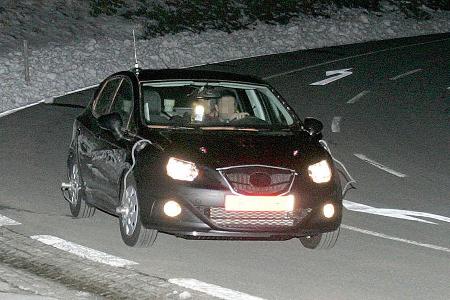 Erste Bilder vom neuen kleinen Seat.