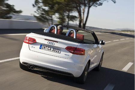 Als ersten Vertreter der kompakten Baureihe bringt Audi das A3 Cabrio an den Start.