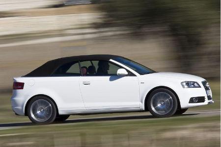 Audi setzt bei seinem Cabrio auf eine Stoffmütze.