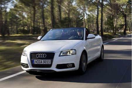 Ist das Dach versenkt sitzt man richtig an der frischen Luft.