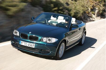 Die niedrige Gürtellinie sowie die weit vorn liegende, nicht zu große Frontscheibe fördern intensives Frischlufterlebnis.