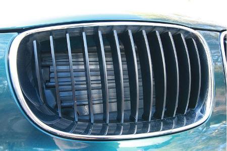 Bedarfsgesteuerte Luftklappen verbessern die Aerodynamik.