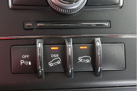 Bergabfahrhilfe und Gelände-Abstimmung für Motor- und ABS-Steuerung.