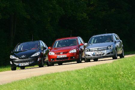 Der Herausforderer Peugeot kommt auf 136 PS.