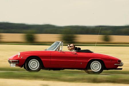 Alfa Spider 1750 Veloce, Seitenansicht