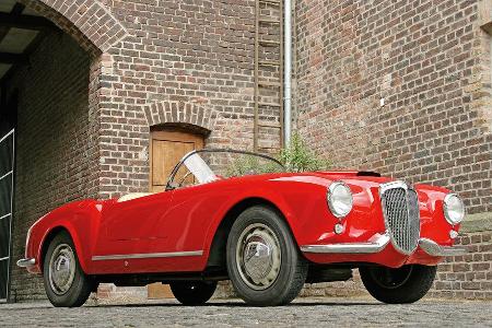Lancia Aurelia Spider B 24, Seitenansicht
