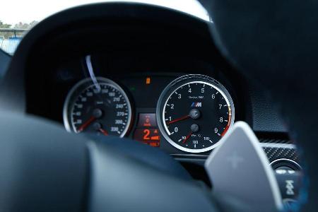 BMW M3 Coup E92, Rundinstrumente