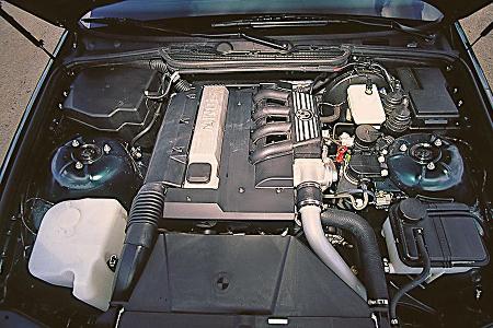 BMW 3er-Reihe E36, Motor