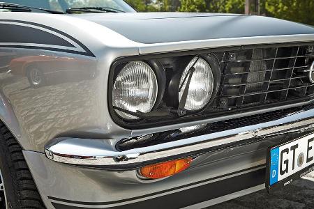 Opel Manta A, Frontscheinwerfer