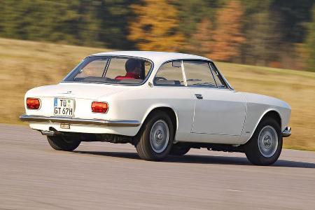 Alfa Romeo 1750 GTV
