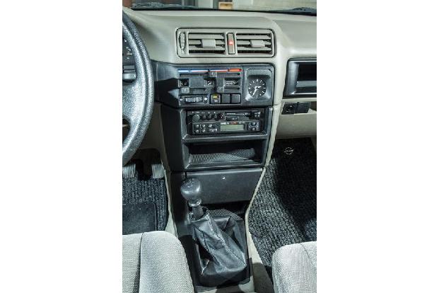 Opel Vectra 2.0i, Mittelkonsole