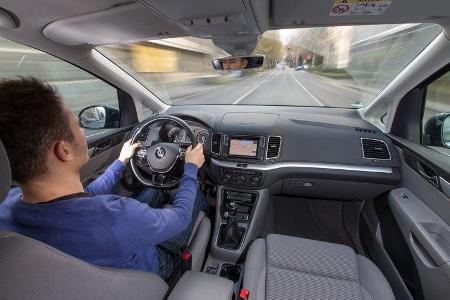 VW Sharan 1.4 TSI, Cockpit, Fahrersicht