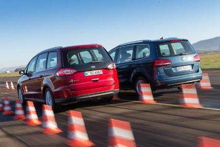 Ford Galaxy 1.5 Ecoboost, VW Sharan 1.4 TSI, Heckansicht