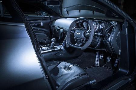 Aston Martin DB10 - Ausfahrt - James Bond - Sportwagen - V8