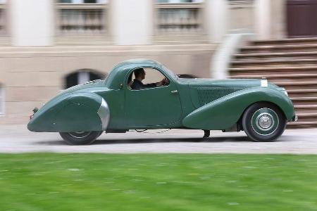 Bugatti 57 C Vanvooren, Seitenansicht