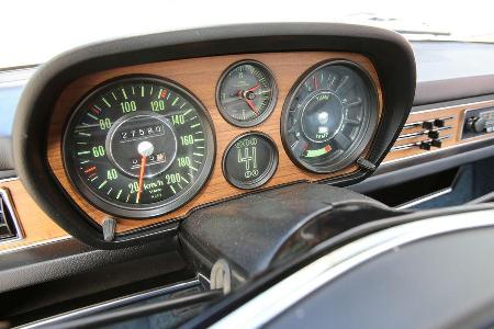 Audi 100 LS, Rundinstrumente