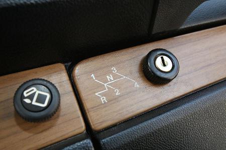 VW 411 LE, Bedienelemente