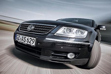 VW Phaeton V10 TDI Motion, Frontansicht, Khlergrill