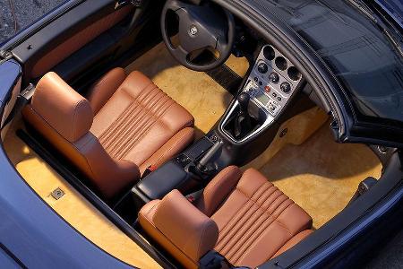 Alfa Spider (916), Frontansicht
