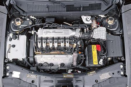 Alfa 155 V6, Motor