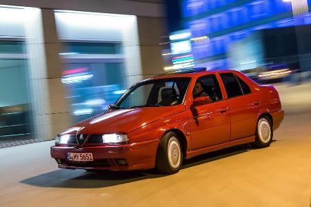 Alfa Romeo 155 2.0 Twin Spark, Seitenansicht