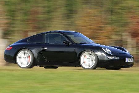 Die Frontschürze des Prototypen erinnert an klassische Porsche-Modelle.